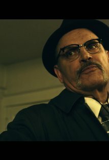 фото Монти Бейн