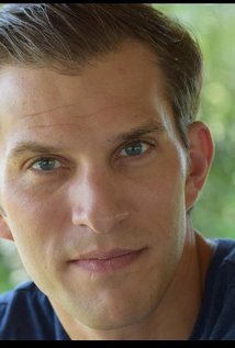 фото Damon Dennin