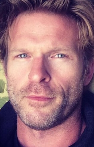 фото Джош С. Уоллер