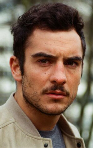 фото Уго Брунсвик