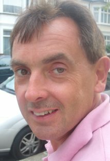 фото Пол Бретт