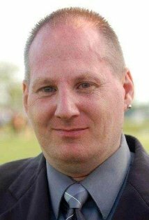 фото Джон Томас