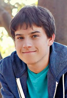 фото Захари Сауэрс