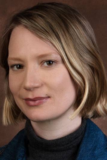 фото Миа Васиковска