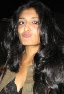 фото Эмбер Кхан