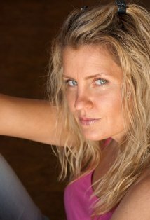 фото Тейлор Нил Томас