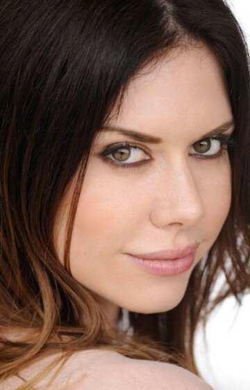 фото Андреа Монье