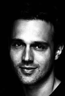 фото Пол Уинчестер