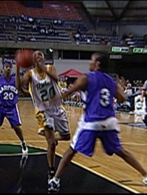 фото Darnellia Russell