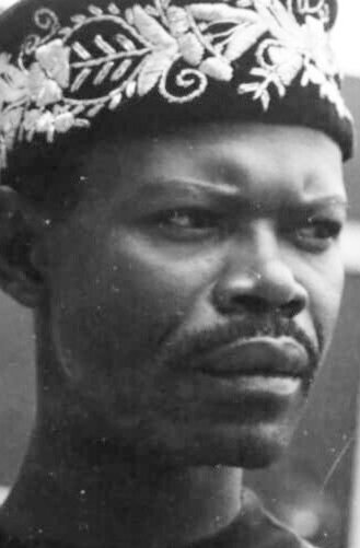 фото Essindi Mindja