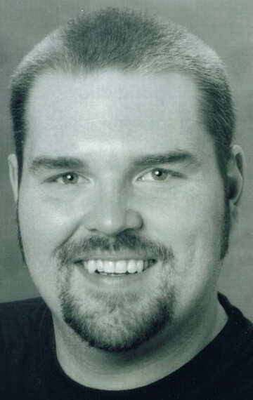 фото Отис Файн