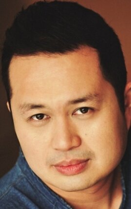 фото Леон Ореус