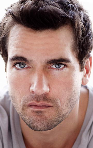 фото Джексон Херст