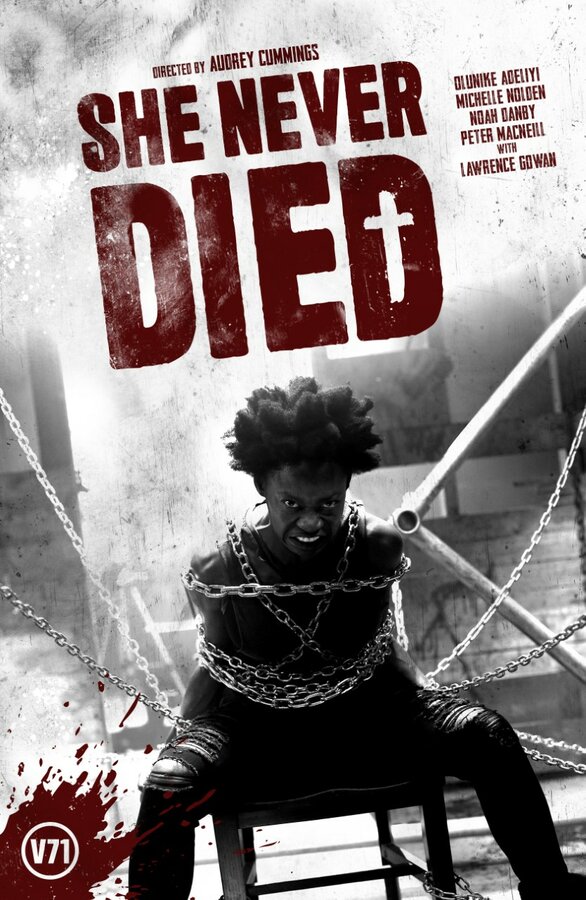 Постер Она никогда не умирала