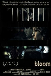Постер Bloom