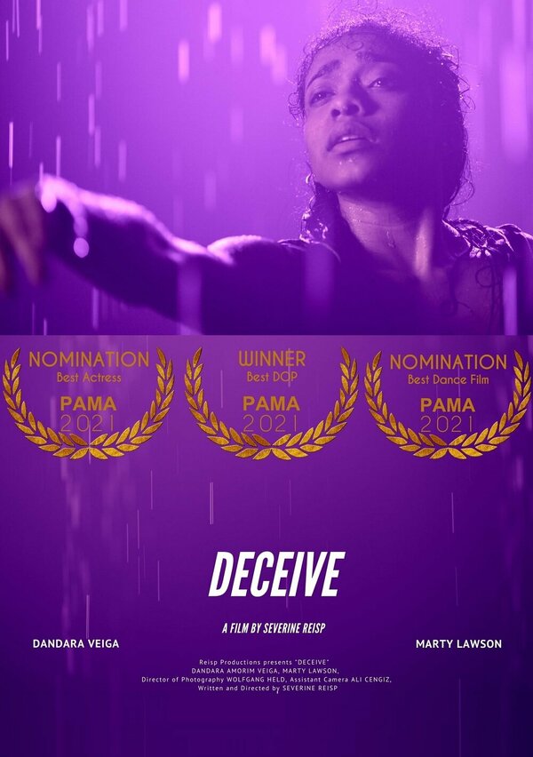 Постер Deceive