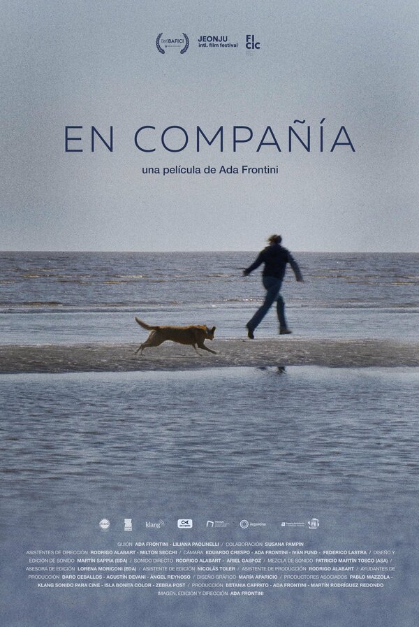 Постер En compañía