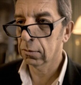 Постер Diagnostic