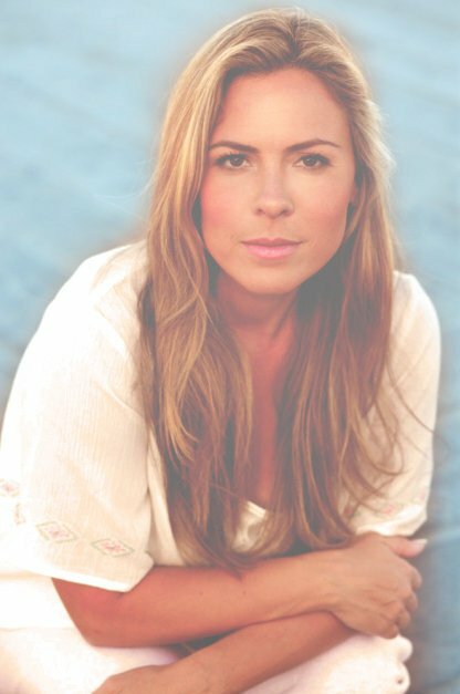 Постер The Heartbreak Healer