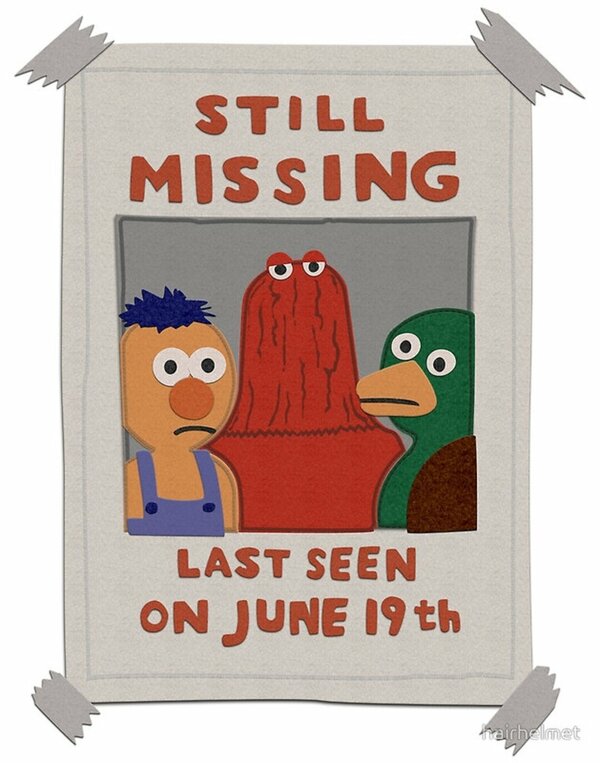 Постер Don't Hug Me I'm Scared 3